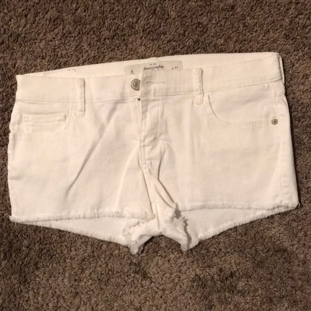 Abercrombie and Fitch size 4